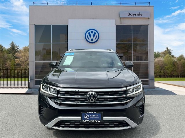 Certified 2022 Volkswagen Atlas Cross Sport SE image 8