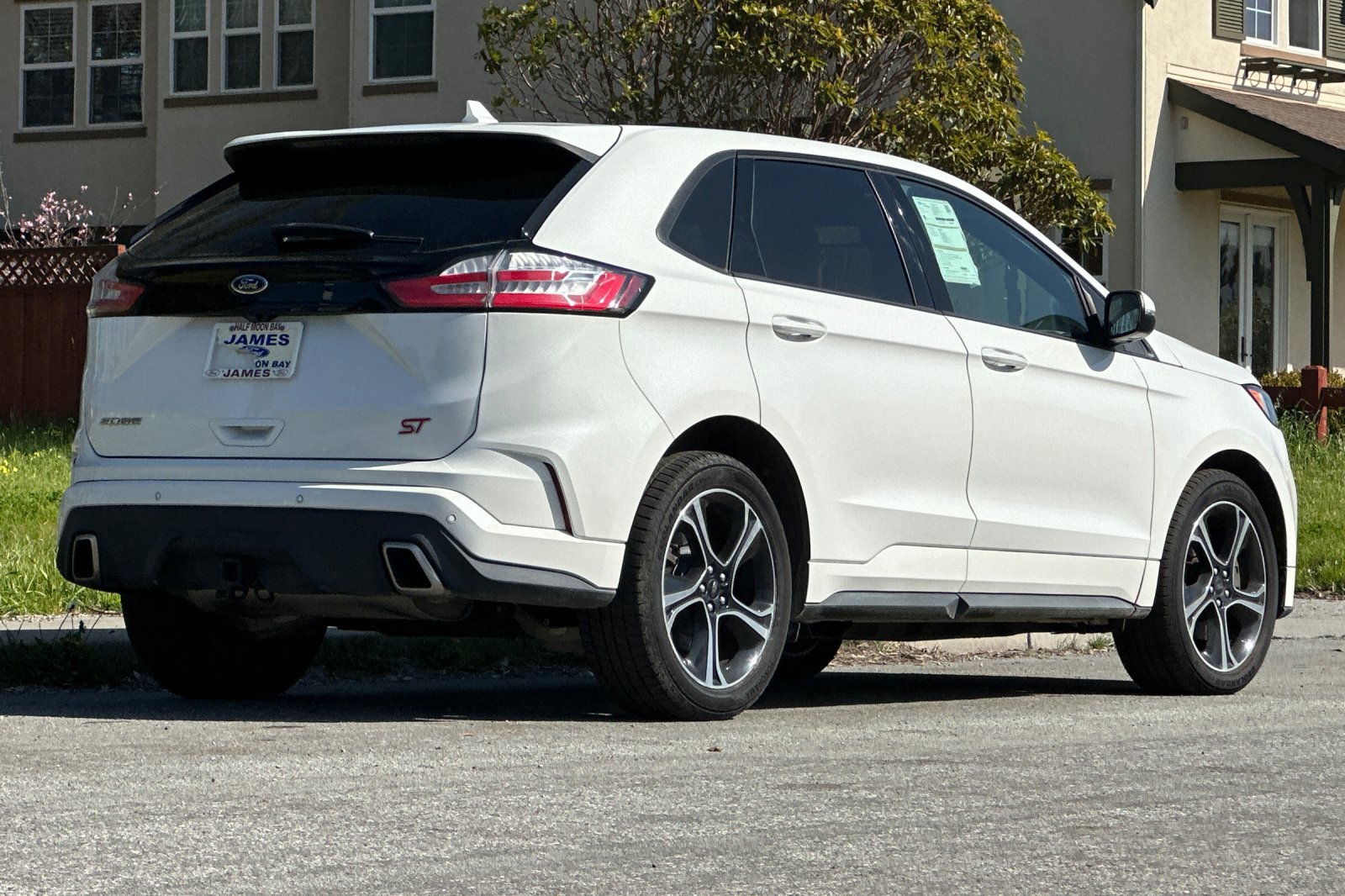 Used 2020 Ford Edge ST image 5