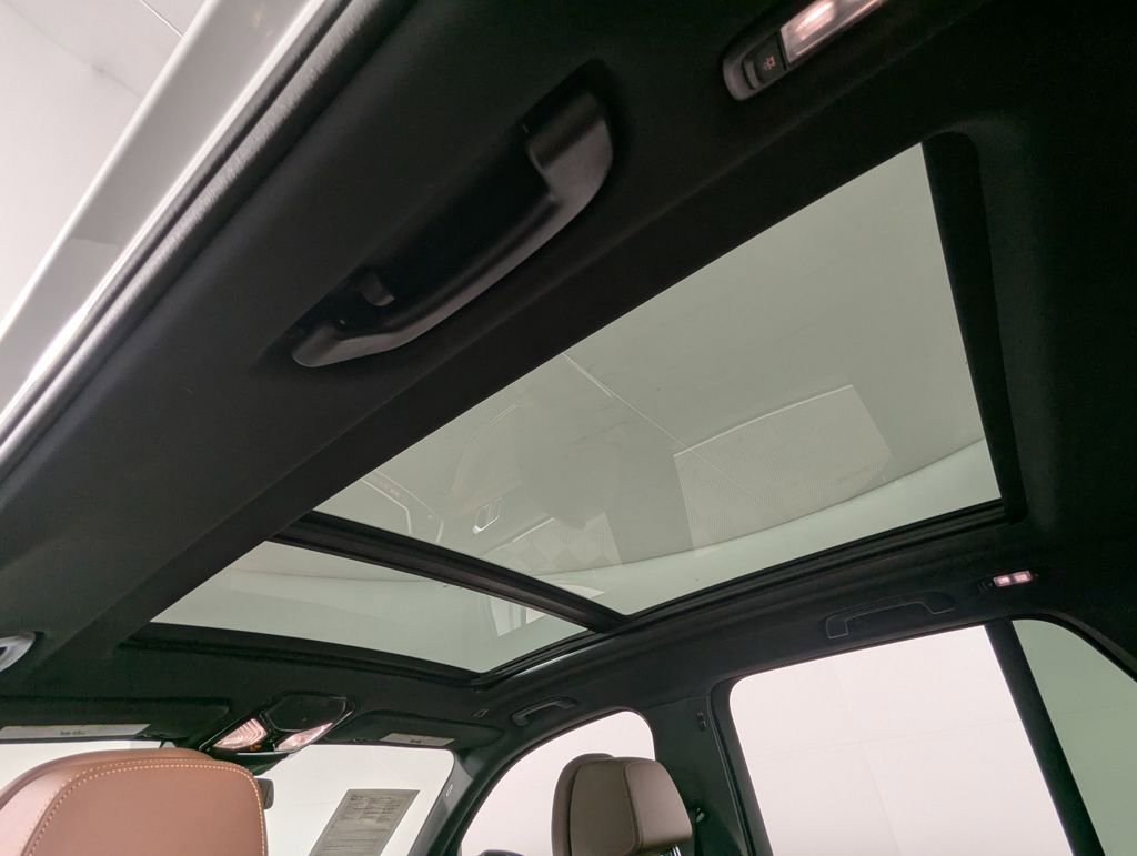 Used 2025 BMW X5 xDrive40i image 13