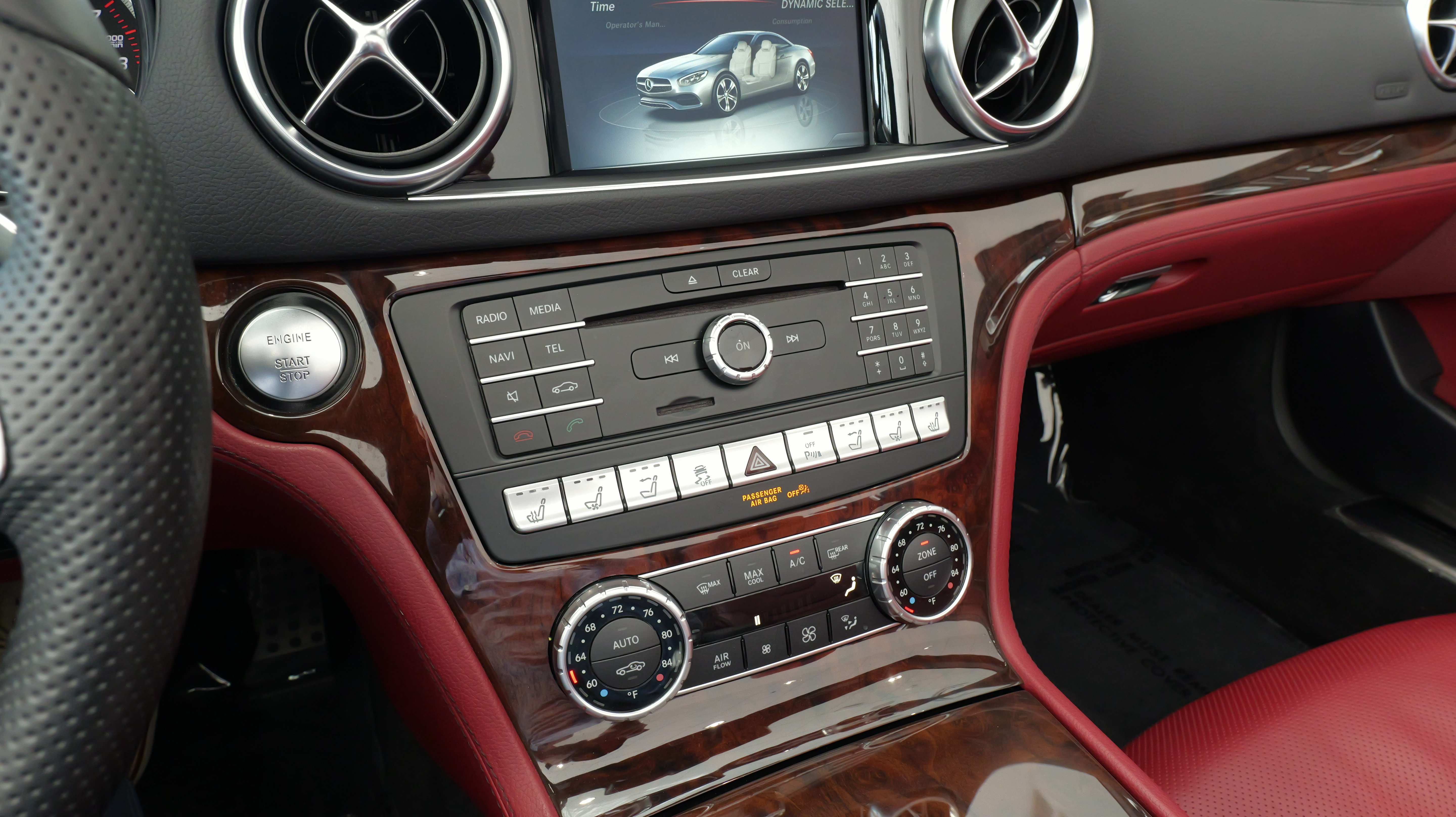Used 2018 Mercedes-Benz SL 550 image 45