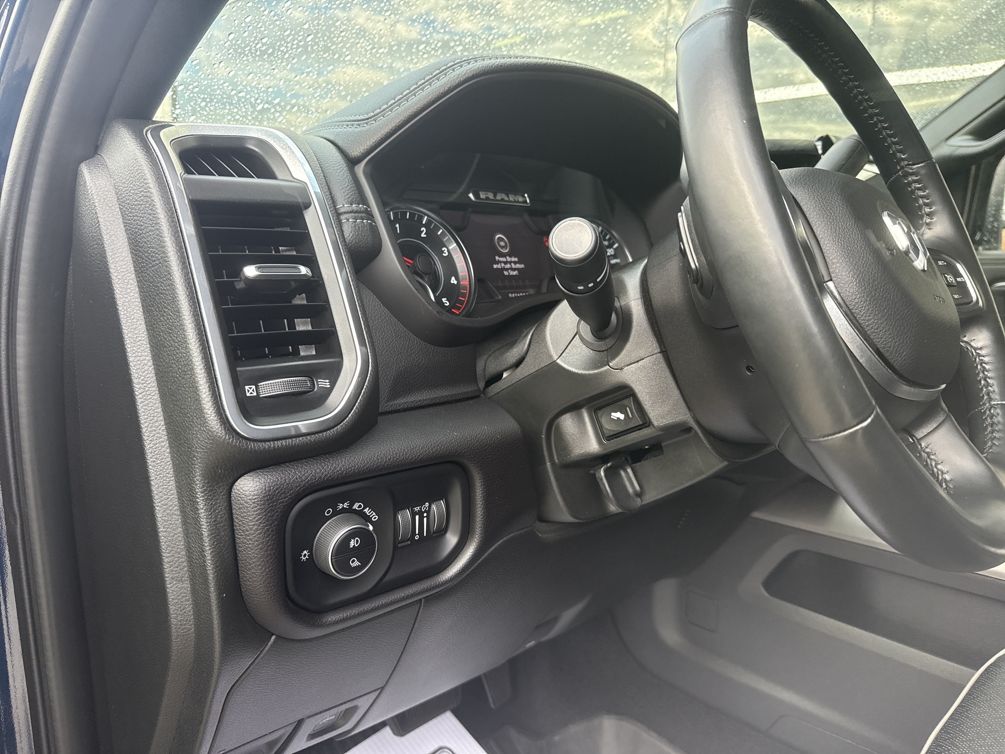 Used 2023 RAM 2500 Laramie w/ Night Edition AWD/4WD image 15