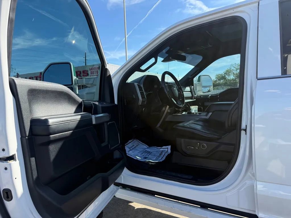 Used 2019 Ford F350 Platinum w/ Platinum Ultimate Package AWD/4WD image 12