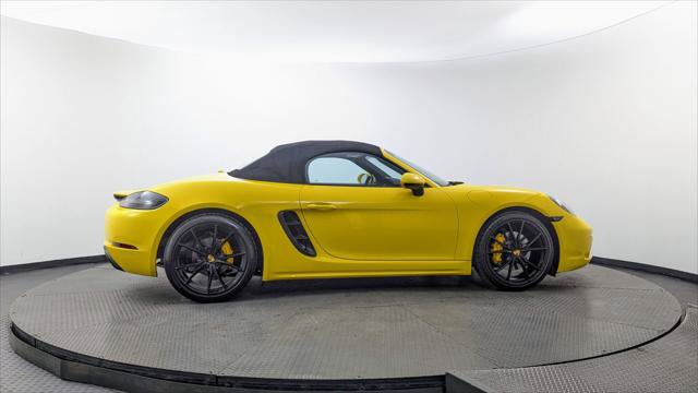 Used 2018 Porsche 718 Boxster RWD image 29