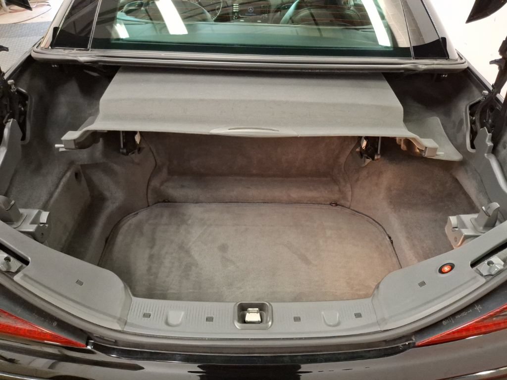 Used 2008 Mercedes-Benz SL 55 AMG image 13