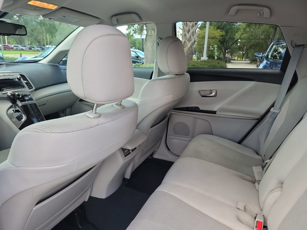 Used 2012 Toyota Venza LE w/ Protection Pkg FWD image 17