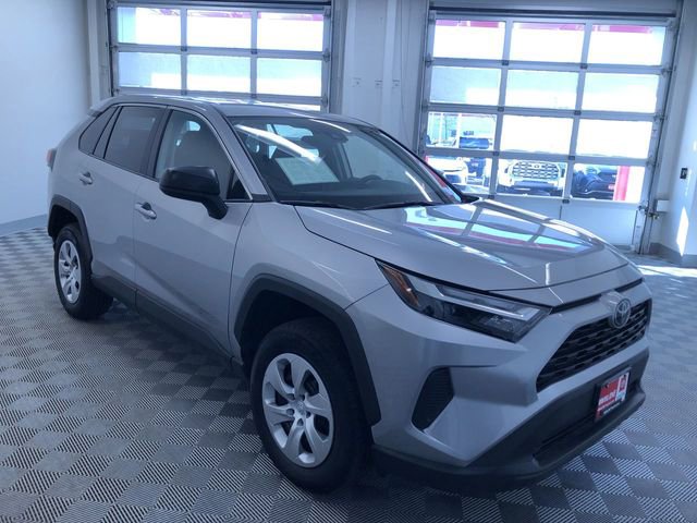 Certified 2025 Toyota RAV4 LE image 37