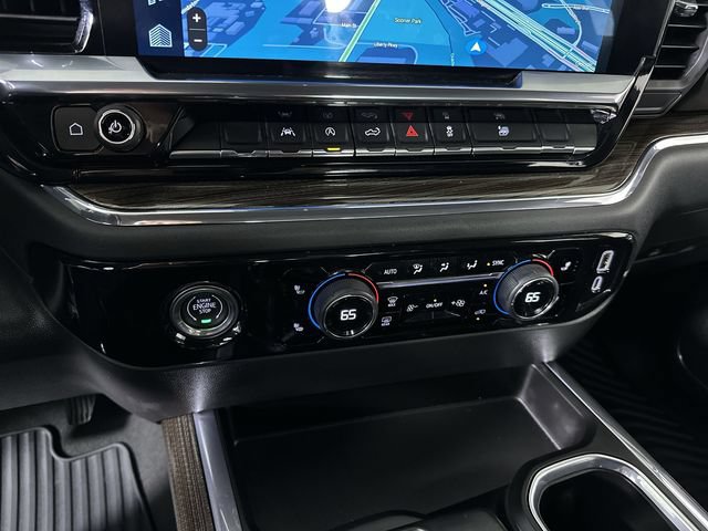 Used 2023 Chevrolet Silverado 1500 RST AWD/4WD image 17