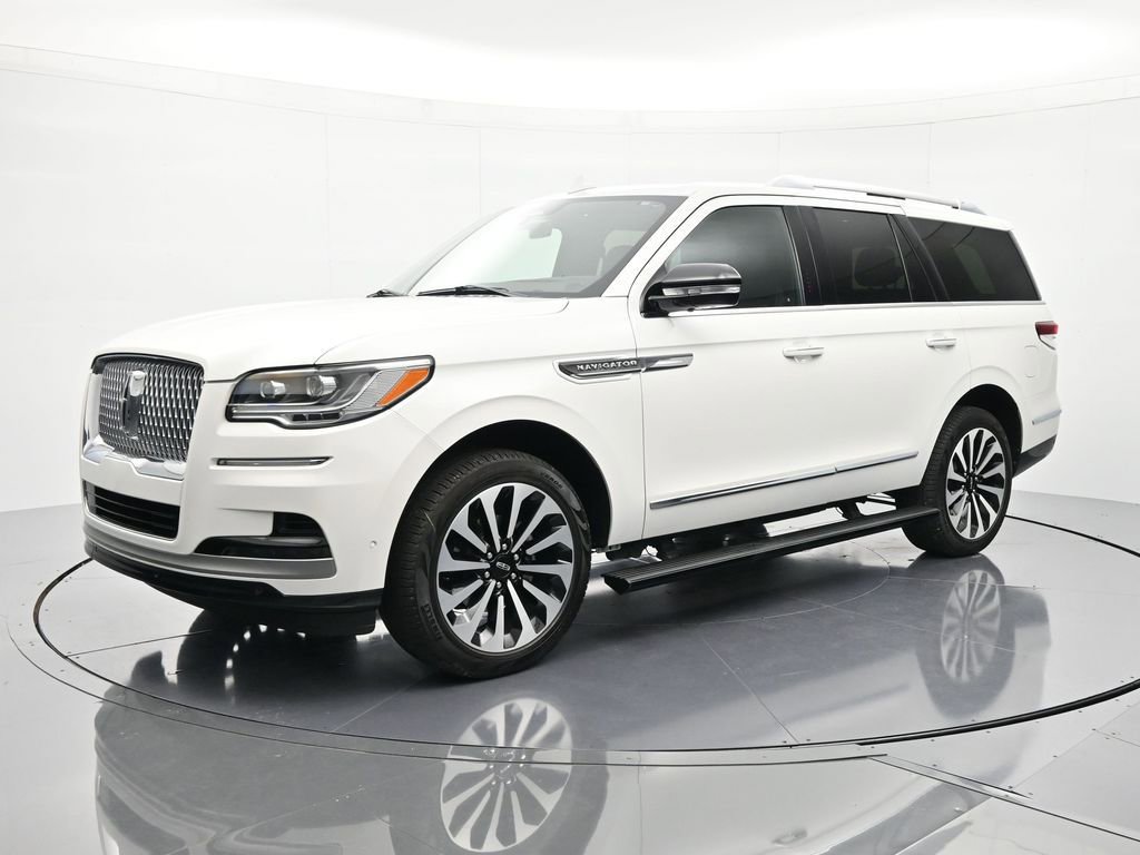 Used 2024 Lincoln Navigator Reserve