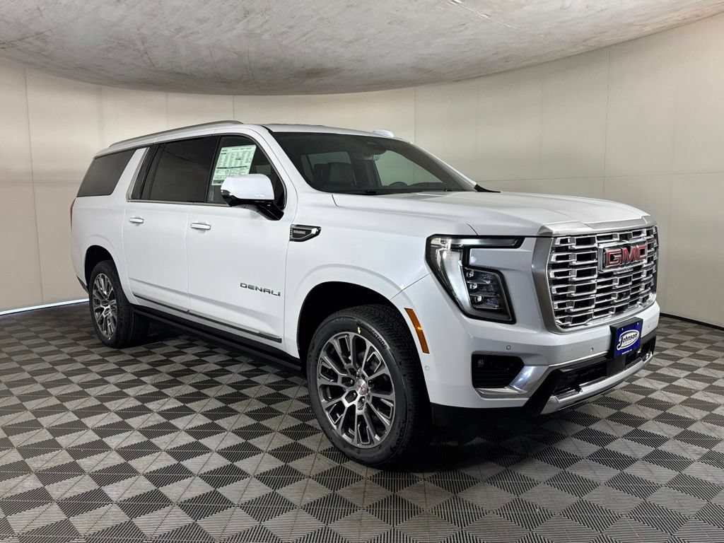 New 2026 GMC Yukon XL Denali w/ Denali Reserve Package AWD/4WD image 3