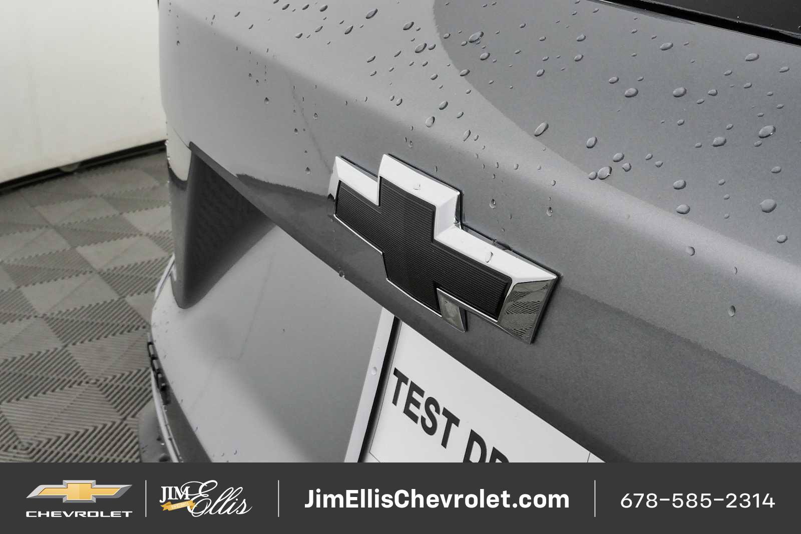 New 2026 Chevrolet Trax RS w/ Sunroof Package FWD image 34