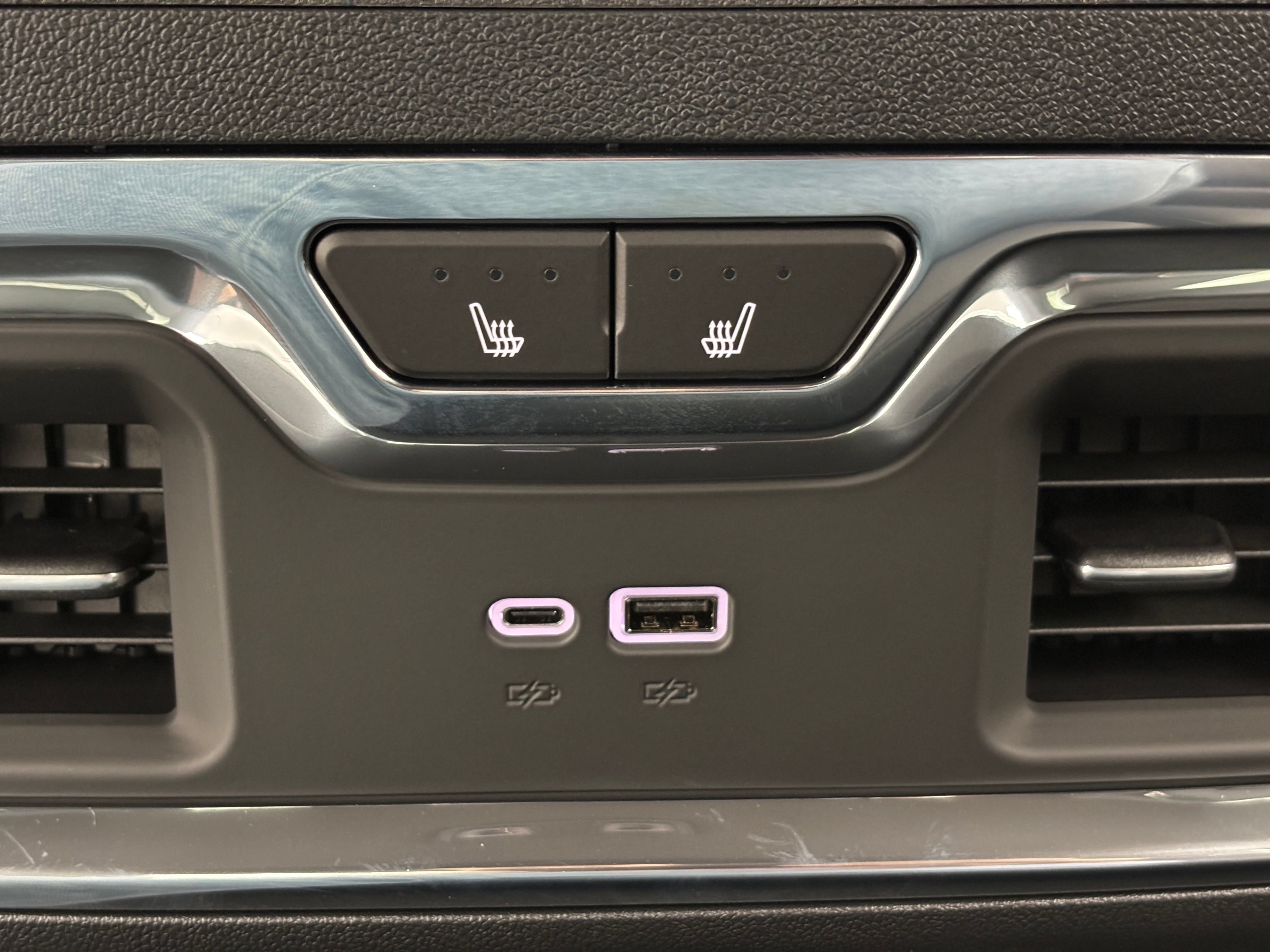 New 2026 GMC Sierra 1500 Denali AWD/4WD image 9