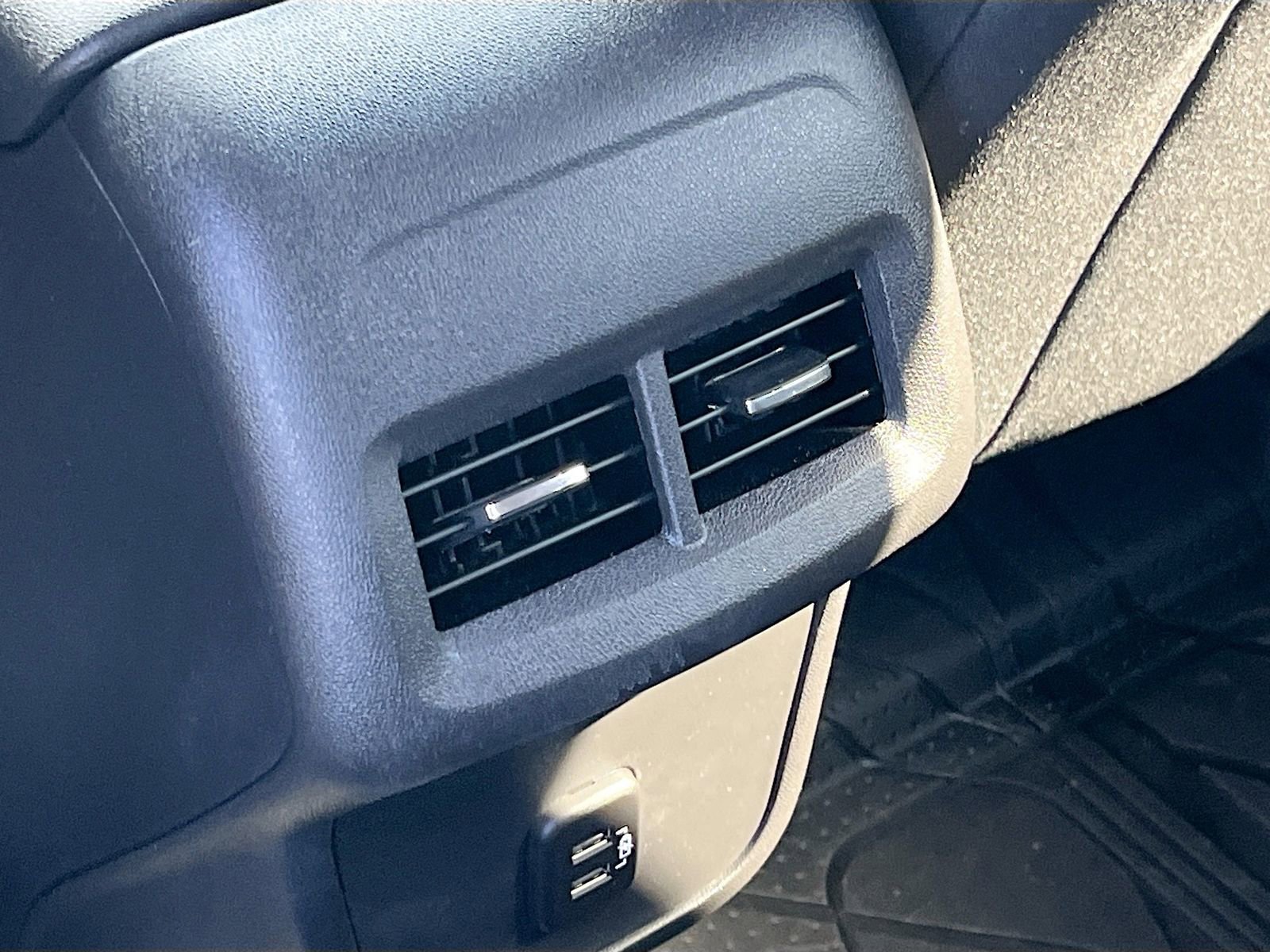 Used 2024 Chevrolet Equinox LT w/ LPO, Floor Liner Package image 25