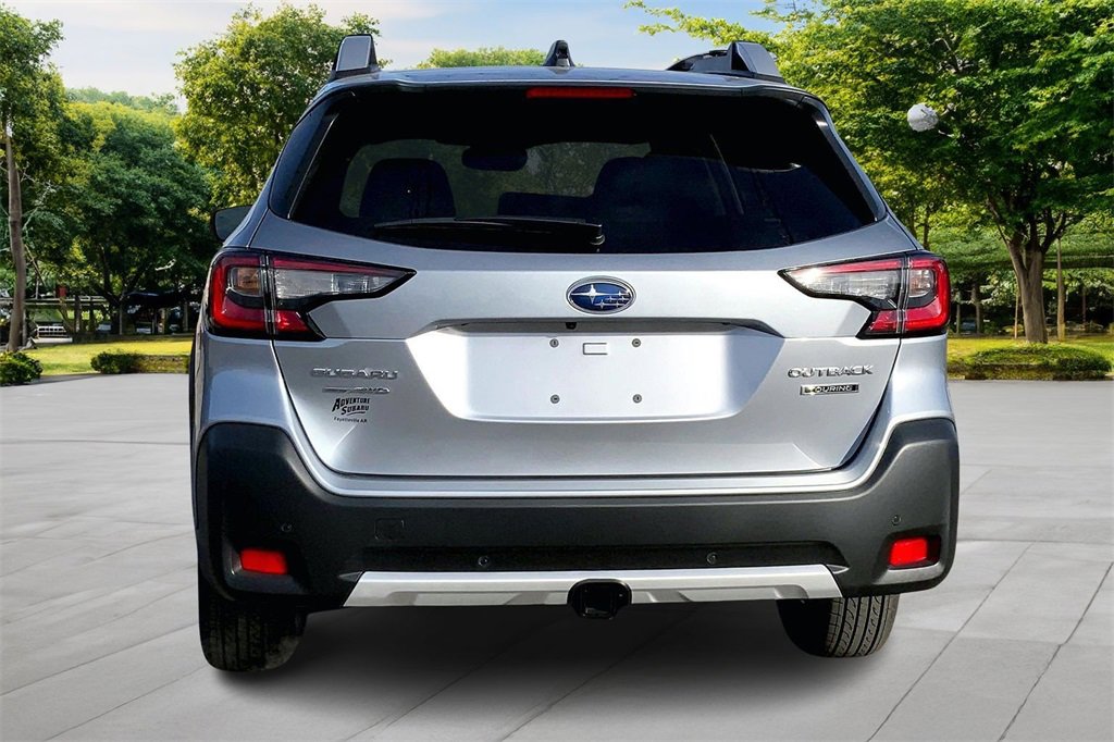 New 2025 Subaru Outback Touring image 4