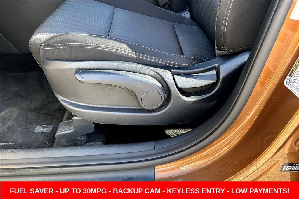 Used 2017 Kia Sportage LX FWD image 40