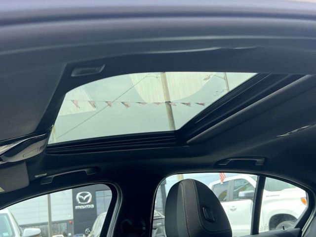 Used 2023 BMW 330i xDrive Sedan w/ Driving Assistance Package image 21