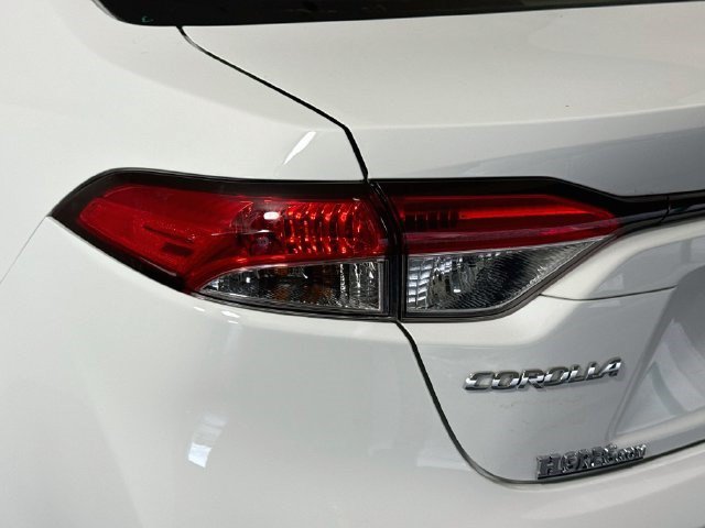Used 2020 Toyota Corolla LE FWD image 34