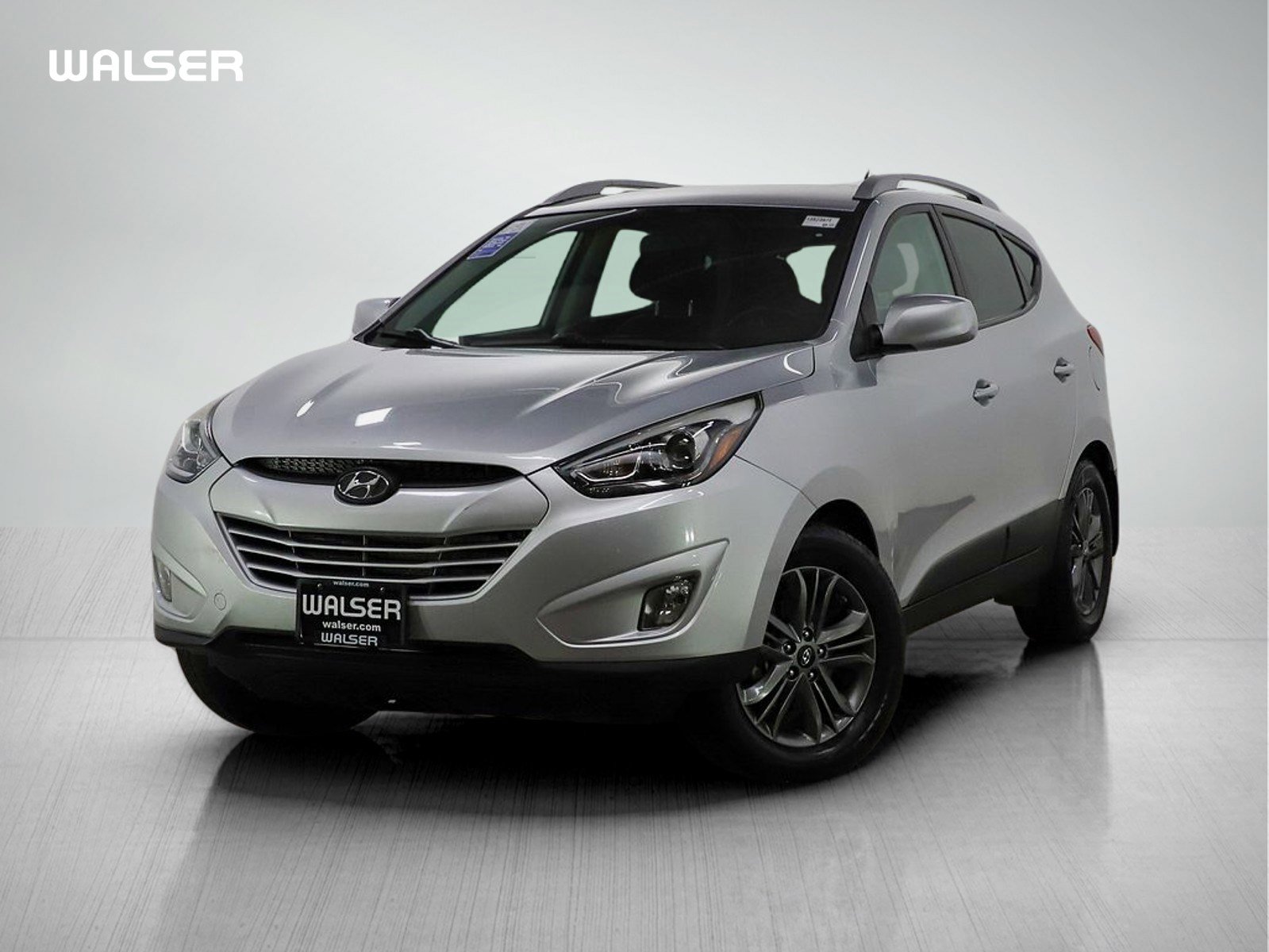 Used 2015 Hyundai Tucson SE image 1