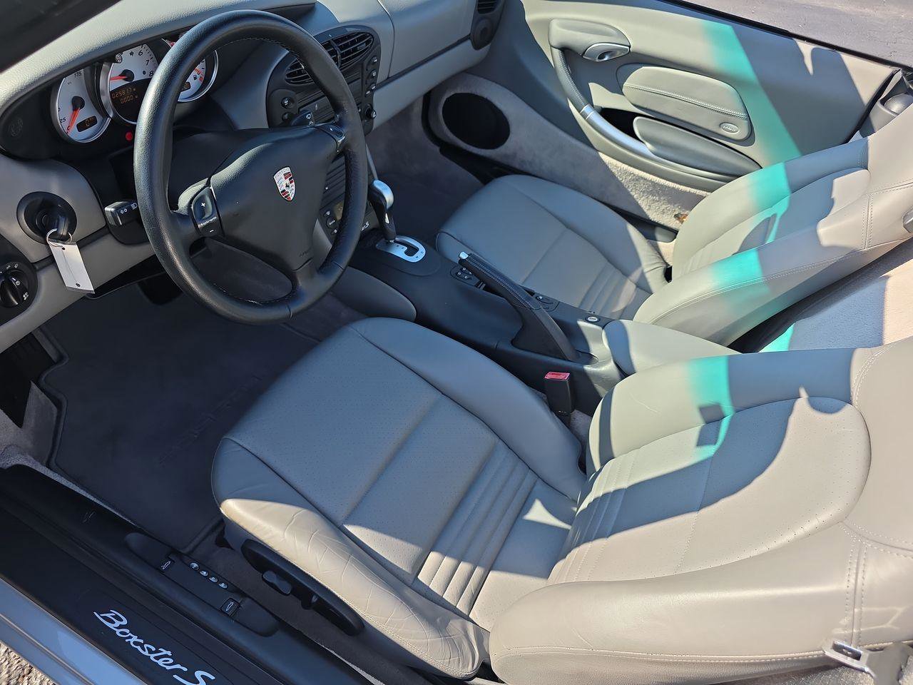 Used 2002 Porsche Boxster S image 4