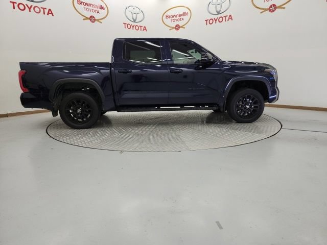 Used 2025 Toyota Tundra Limited AWD/4WD image 3