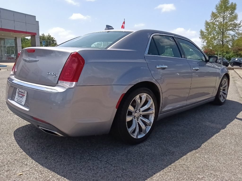 Used 2017 Chrysler 300 C w/ Safetytec Plus Group RWD image 3