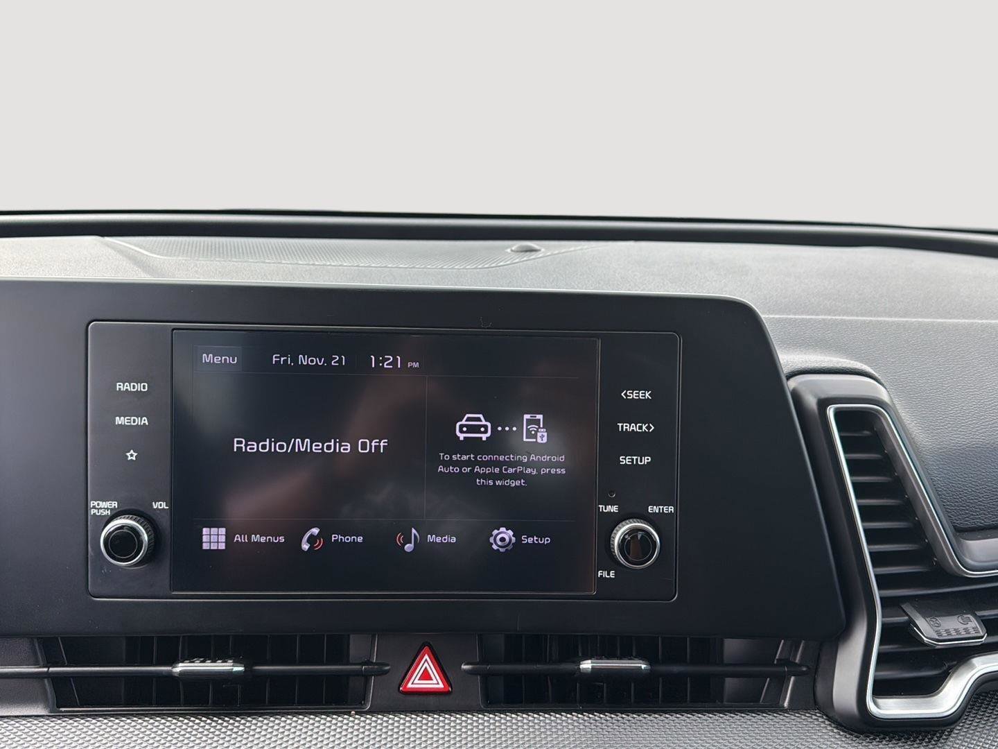 Used 2023 Kia Sportage LX image 14