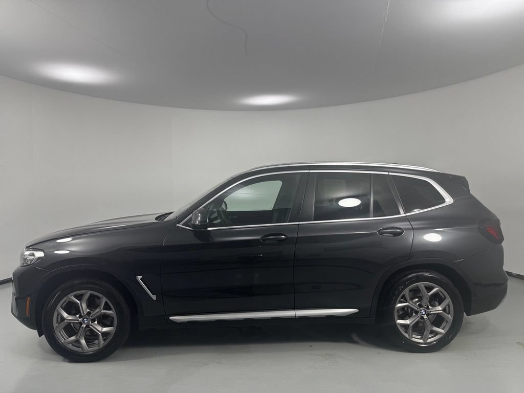 Used 2022 BMW X3 xDrive30i w/ Premium Package AWD/4WD image 4