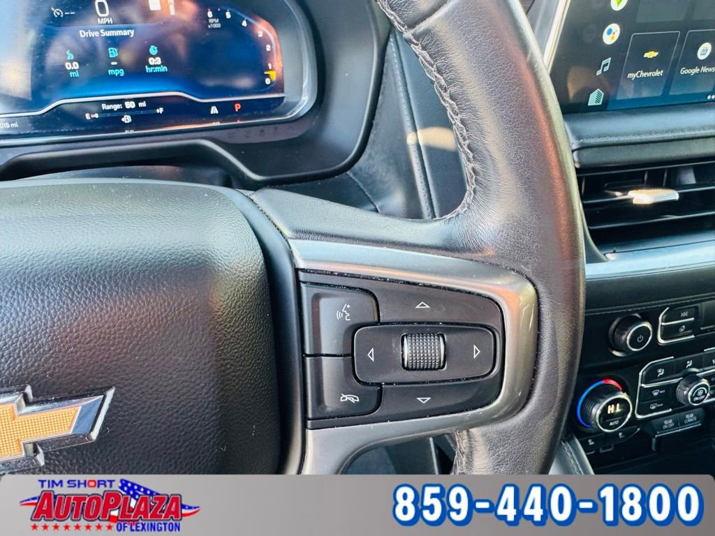 Used 2022 Chevrolet Suburban LT w/ Luxury Package image 24