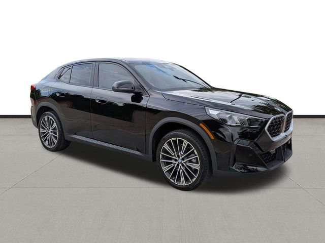 Used 2026 BMW X2 xDrive28i w/ Convenience Package AWD/4WD image 3