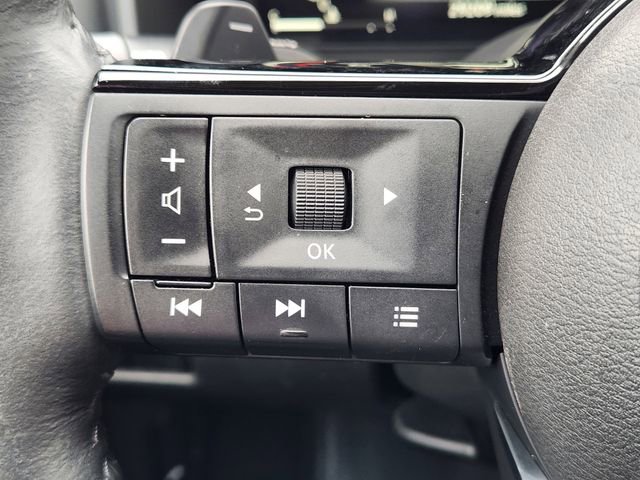 Used 2024 Nissan Rogue Platinum w/ Platinum Premium Package FWD image 30