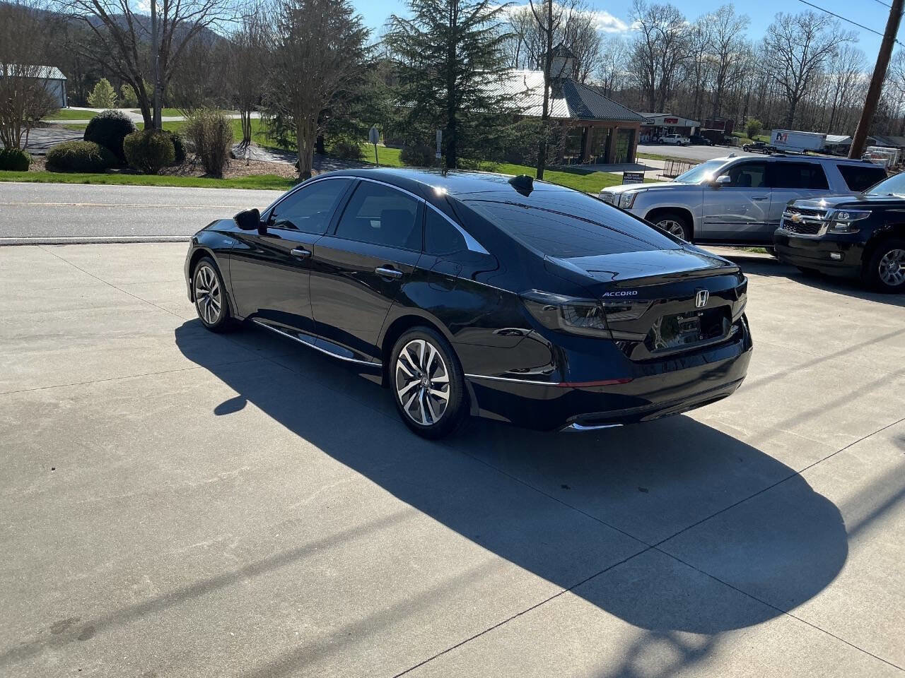 Used 2019 Honda Accord Touring image 4