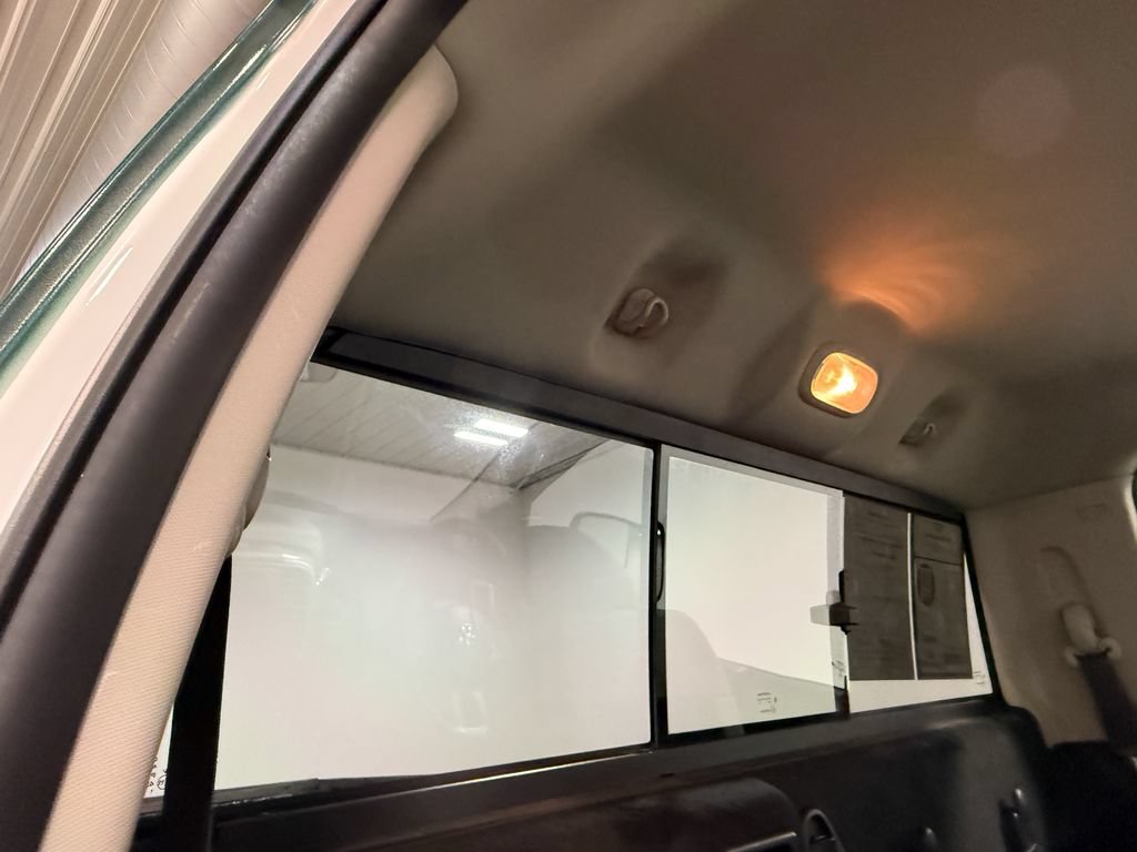 Used 2018 RAM 3500 SLT w/ Snow Chief Group AWD/4WD image 14
