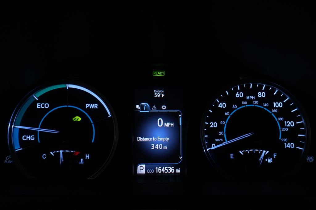 Used 2017 Toyota Camry LE FWD image 33