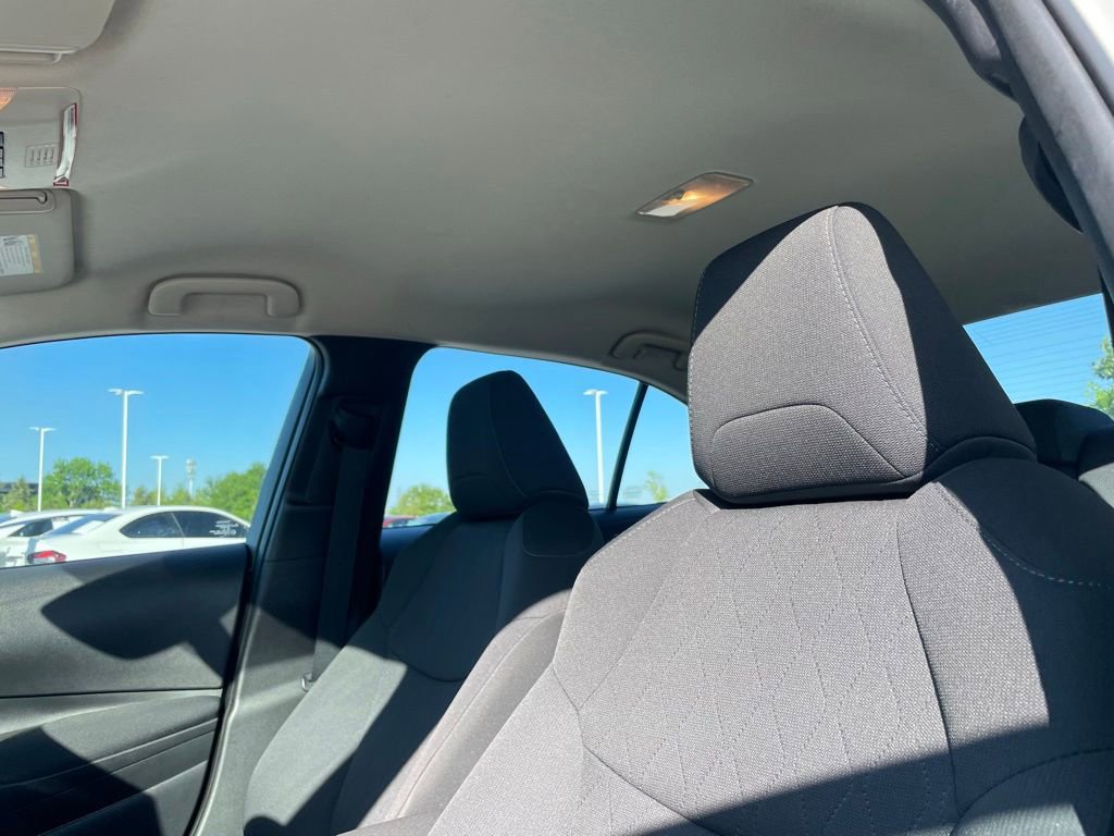 Used 2022 Toyota Corolla LE FWD image 20