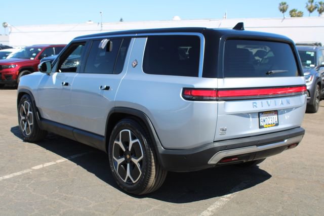 Used 2024 Rivian R1S Adventure image 6