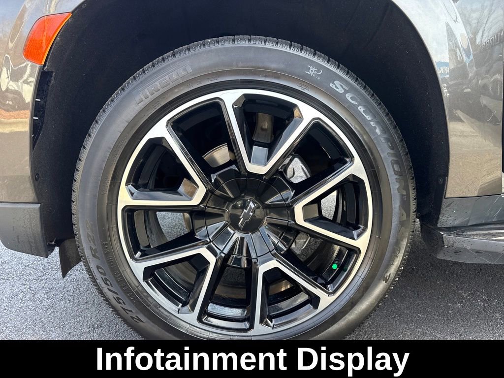 Used 2021 Chevrolet Suburban RST image 27