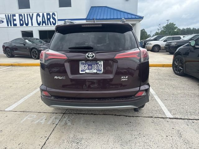 Used 2017 Toyota RAV4 XLE w/ Premium Special Value Package AWD/4WD image 16