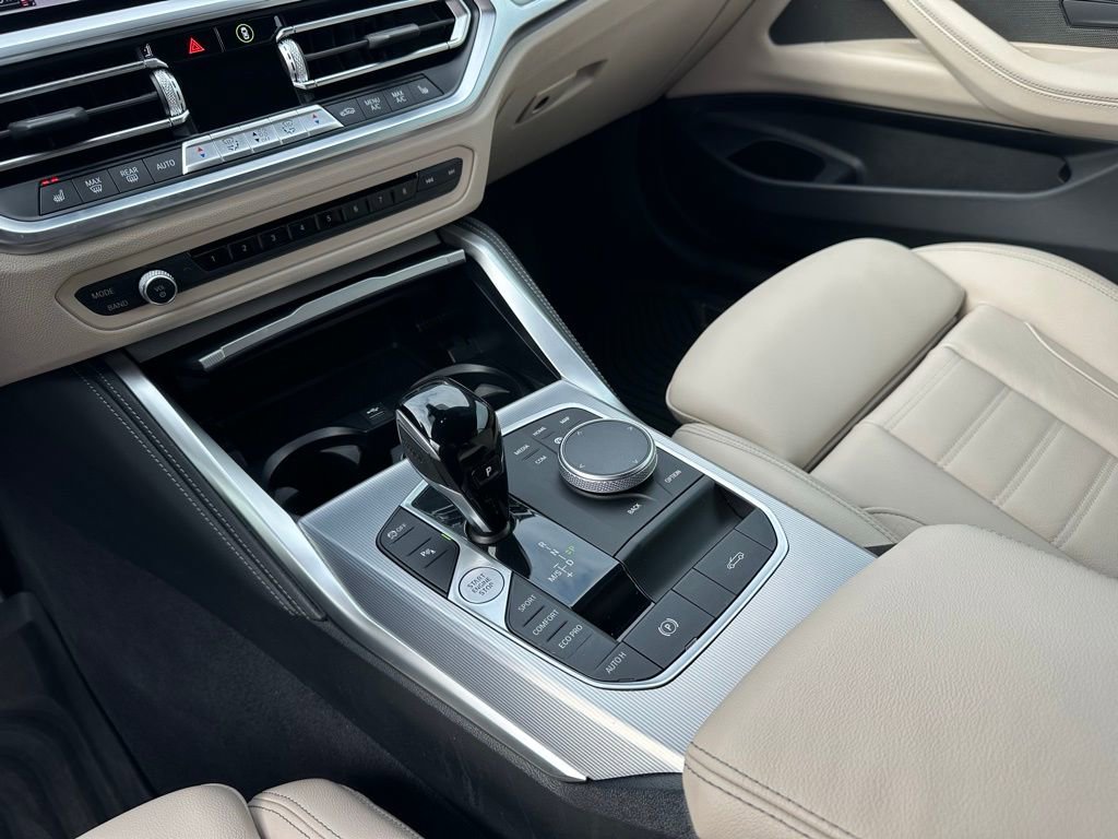 Used 2023 BMW M440i Convertible w/ Premium Package image 31