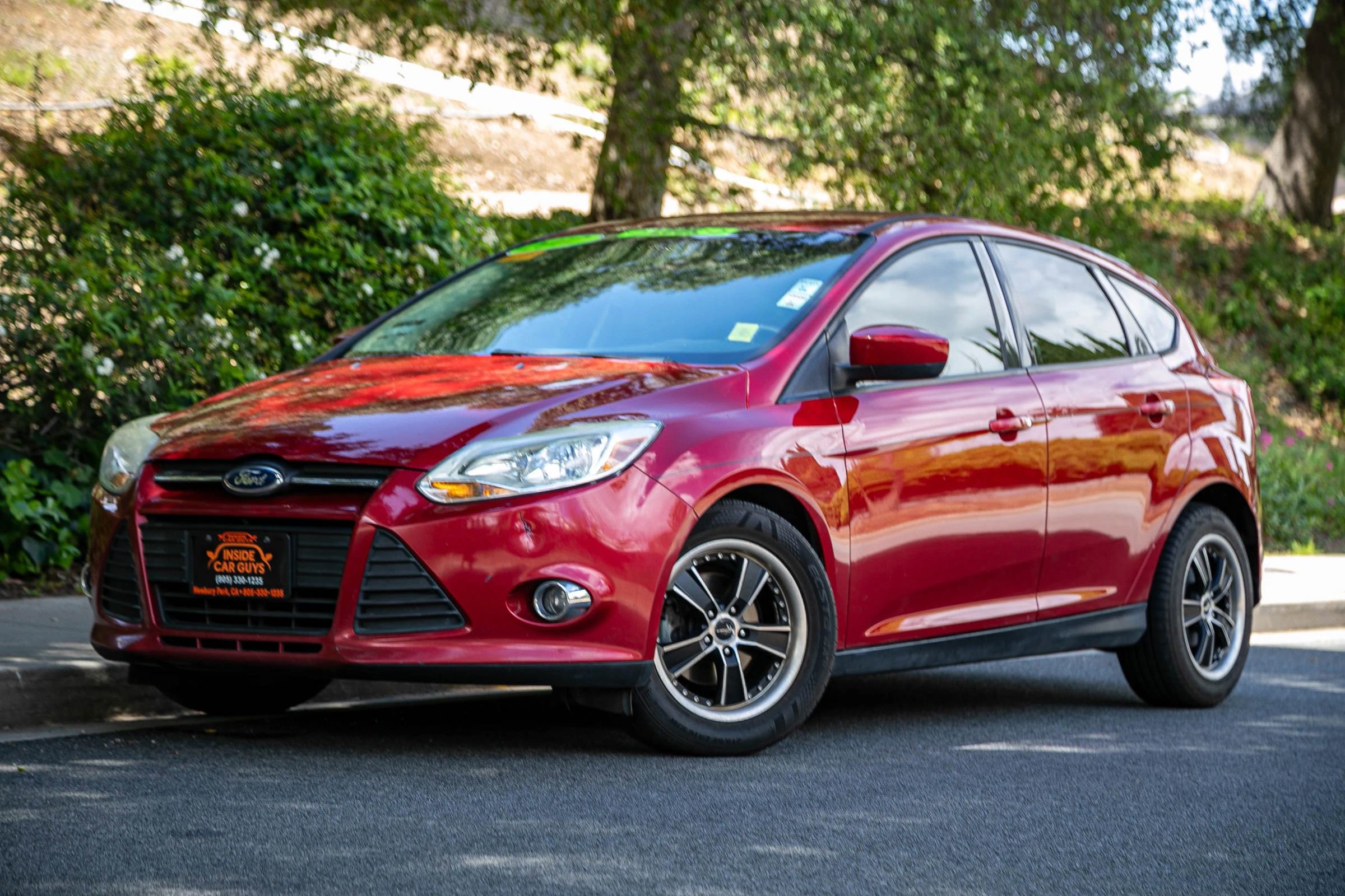 Used 2012 Ford Focus SE image 1