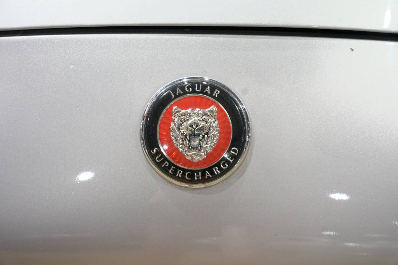 Used 2001 Jaguar XK8 Convertible RWD image 35