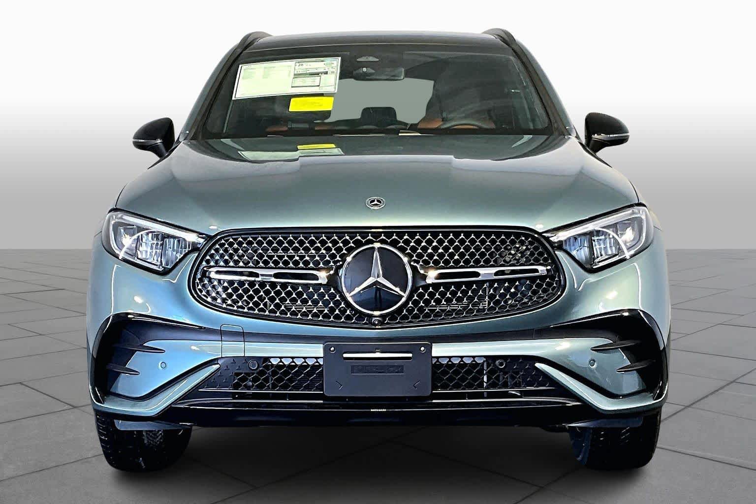 New 2026 Mercedes-Benz GLC 300 4MATIC image 2