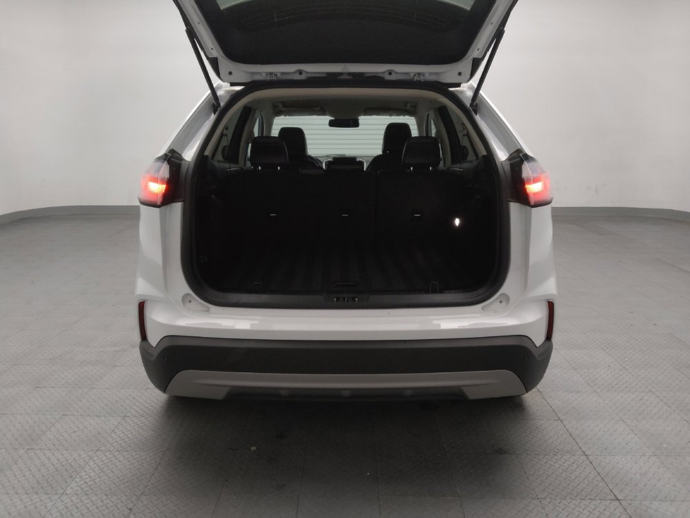 Used 2024 Ford Edge SEL image 29
