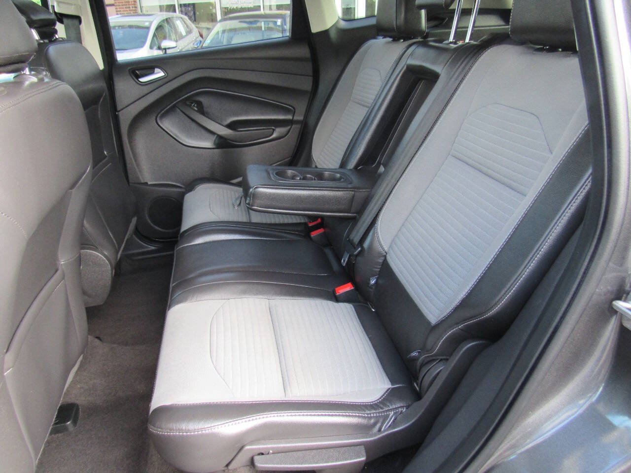 Used 2019 Ford Escape SE AWD/4WD image 25