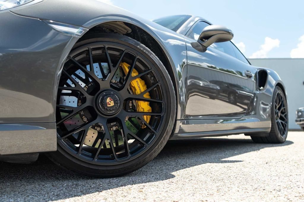 Used 2014 Porsche 911 Turbo S AWD/4WD image 3