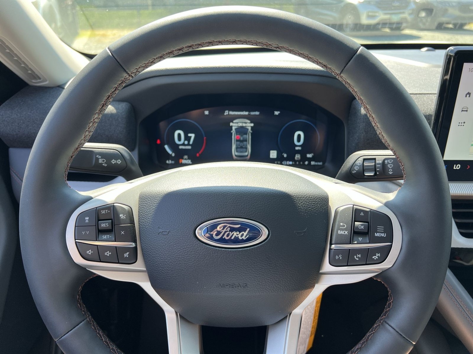 New 2026 Ford Explorer Active w/ Active Comfort Package AWD/4WD image 15