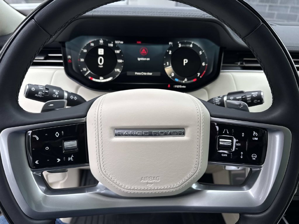 Used 2023 Land Rover Range Rover SE AWD/4WD image 27