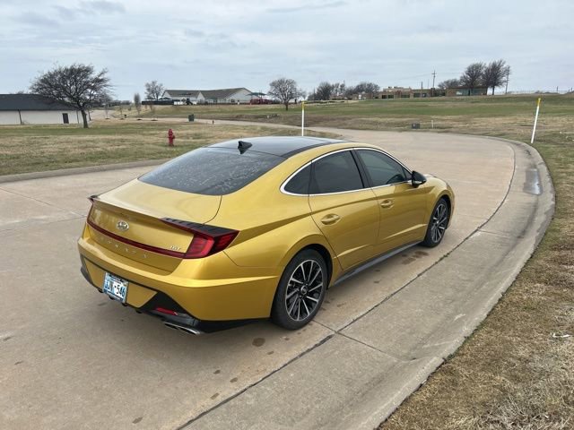Used 2020 Hyundai Sonata SEL Plus w/ Tech Package image 3