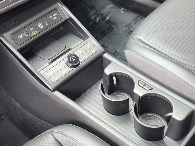 Certified 2025 Hyundai Kona Limited AWD/4WD image 15