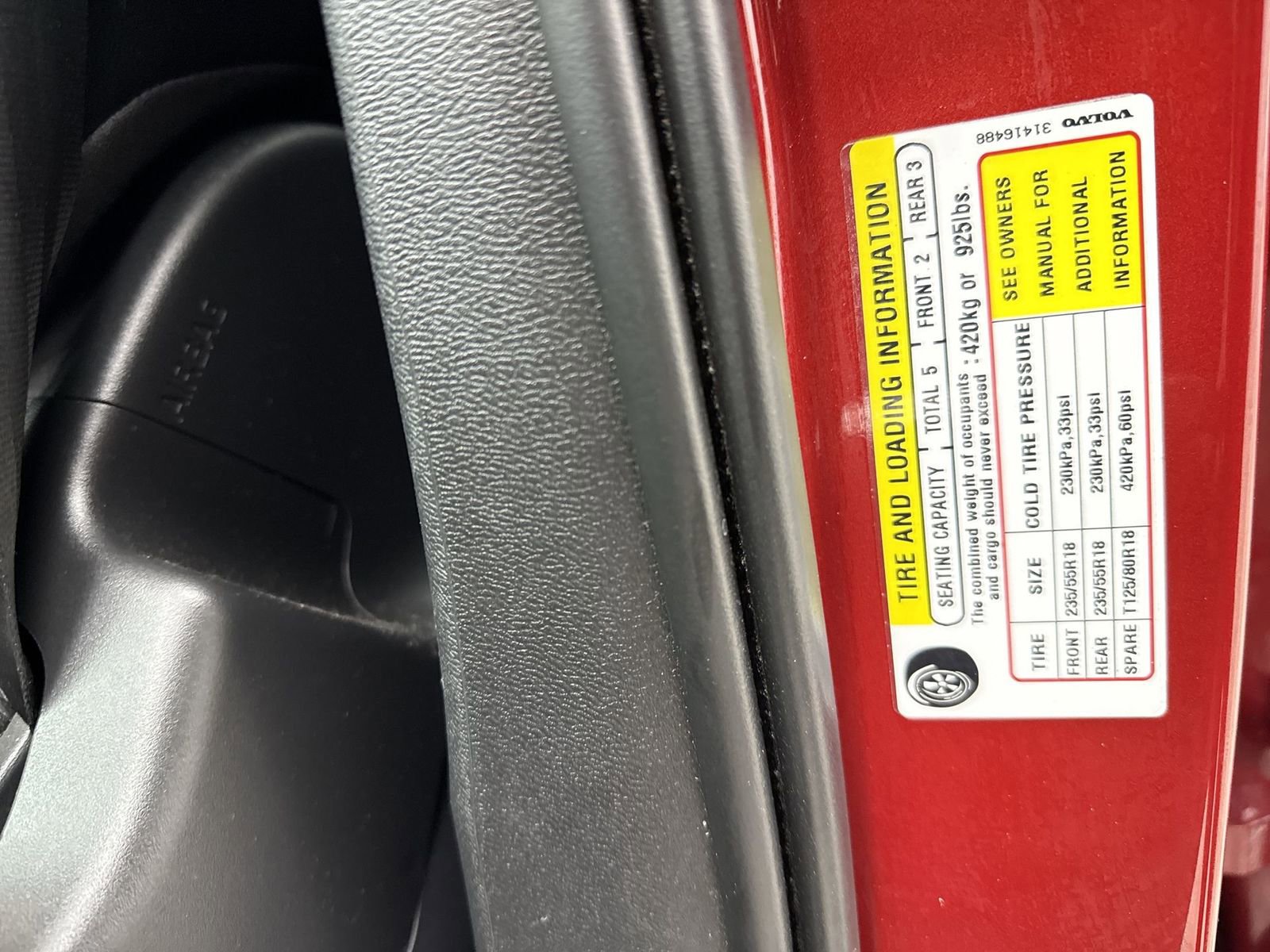 Used 2019 Volvo XC40 T5 Momentum image 44