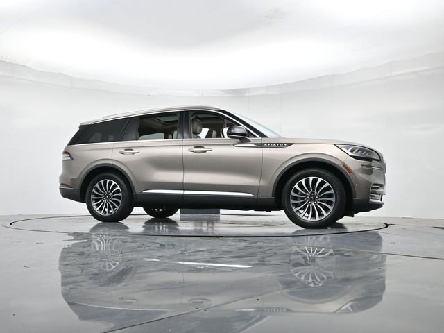 Used 2020 Lincoln Aviator Reserve w/ Equipment Group 201A image 35