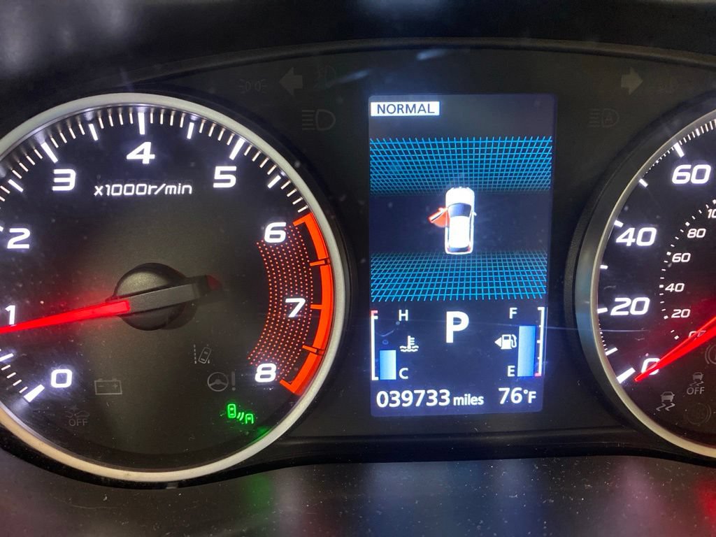 Used 2024 Mitsubishi Eclipse Cross SEL AWD/4WD image 5